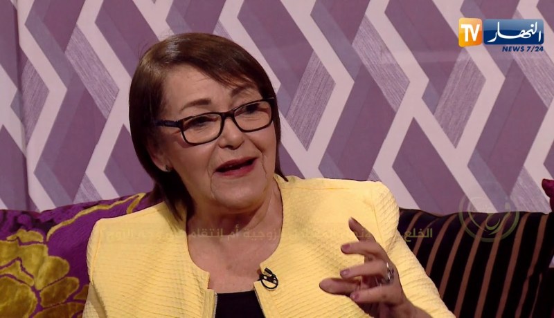 بهية راشدي: إذا طلبت المرأة الخلع لأتفه الأسباب ستدمر أسرة وتضيع الأطفال وسوف تندم ندم شديد