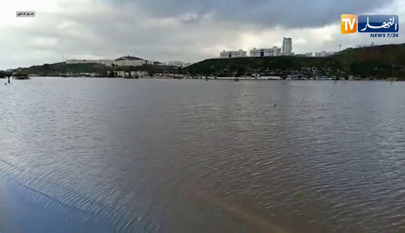 عنابة: توقيف النشاط بمركب الحجار بسبب الفيضانات