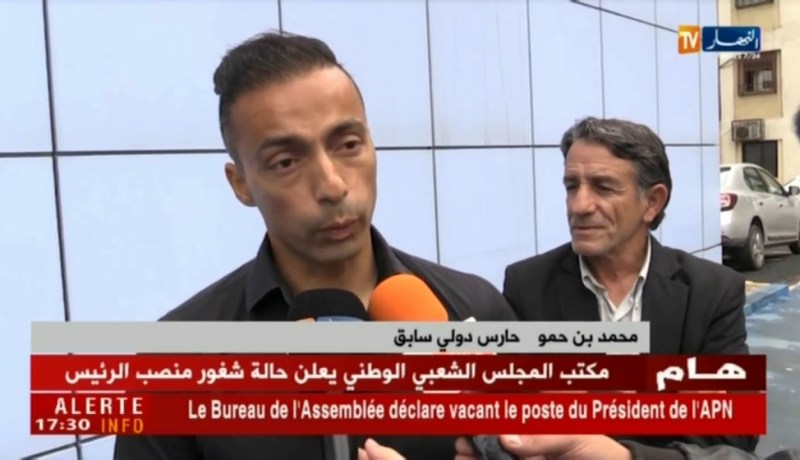 محمد بن حمو: اللاعبون المحترفون في أوروبا ما زالوا يعانون في الملاعب الإفريقية