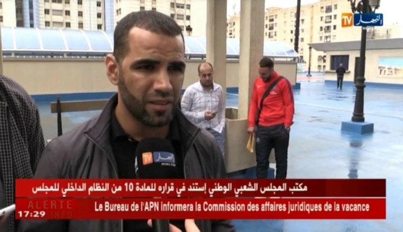 قدماء إتحاد عنابة يتنقلون للرابطة لحل مشكل مستحقاتهم العالقة والفصل يوم الإثنين