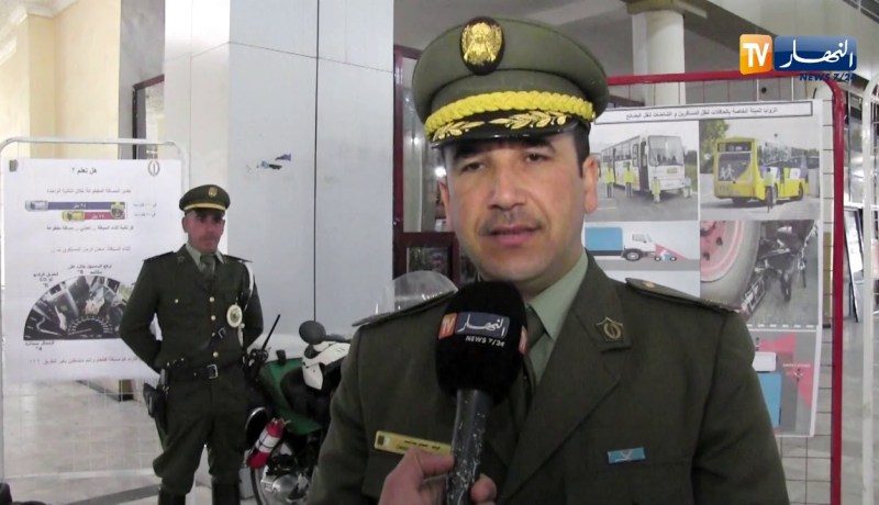 سعيدة/ الدرك الوطني ينظم حملة تحسيسية لأصحاب مركبات نقل المسافرين والبضائع