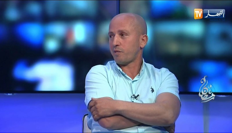 هكذا وفق الشيخ النوي بين تصويره برنامج “طالع هابط” و “عس دارك يا مبارك”