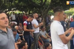 فرحة الجمهور الجزائري بهدف المنتخب الكرواتي خلال نهائي المونديال