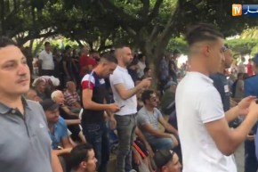 فرحة الجمهور الجزائري بهدف المنتخب الكرواتي خلال نهائي المونديال