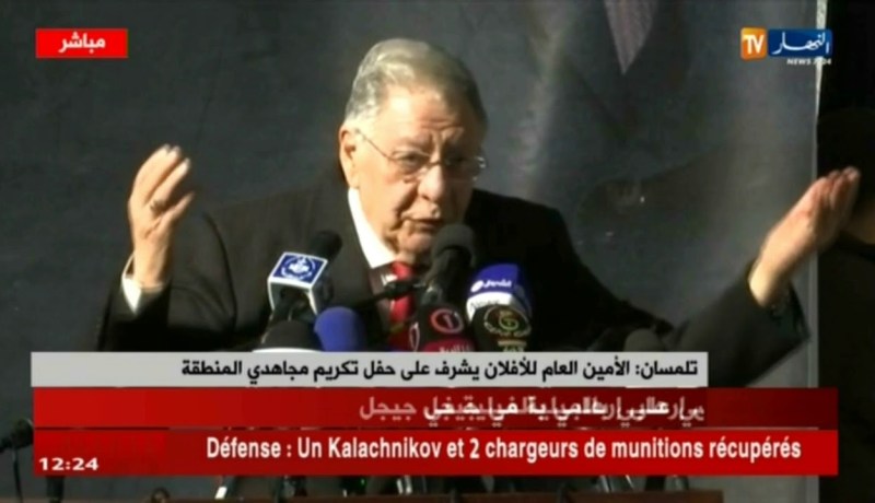 تلمسان : الأمين العام  للأفلان يشرف على حفل تكريم مجاهدي المنطقة