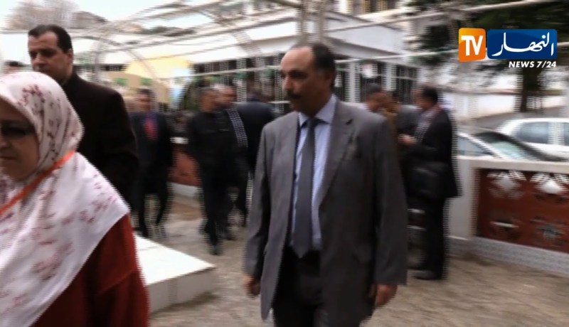 سياسة: خلدون يفجر مفاجأة من العيار الثقيل..لا جدوى من الندوة الوطنية