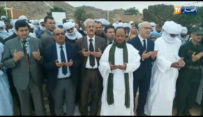 زيتوني يتفقد العديد من المناطق الثورية بتمنراست