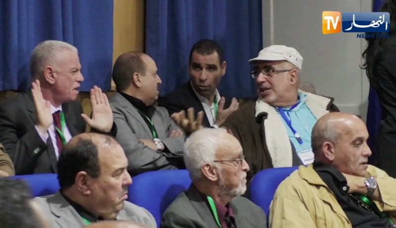 بعد عامين على رأس الفاف.. كرسي الرئاسة ليس من أولويات زطشي