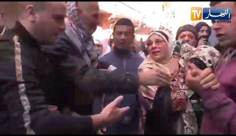 مشاهد تشييع جثمان شهيد الواجب الوطني “محمد براهمي” بمسقط رأسه في هاشم بولاية معسكر