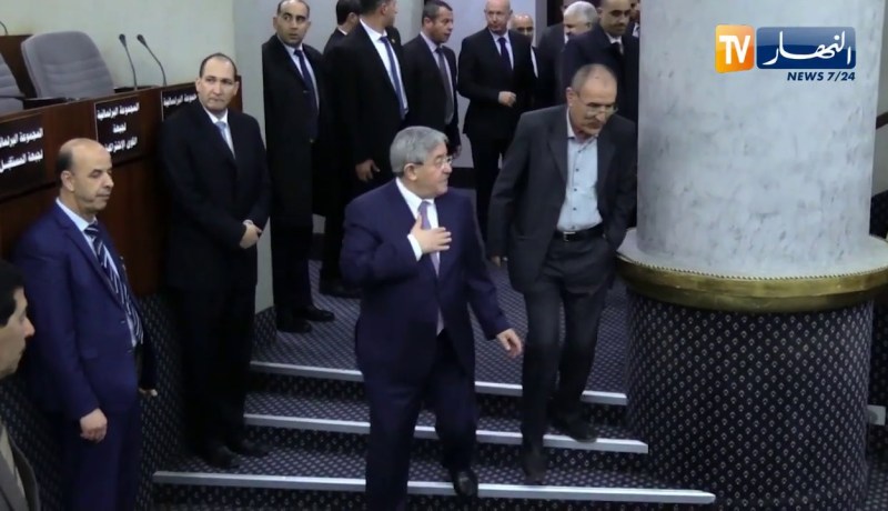 بن حمودة لأويحيى.. منيش مليح