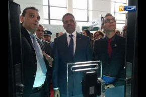 مرموري يتفقد أجنحة الصالون الدولي للتجهيزات الفندقية