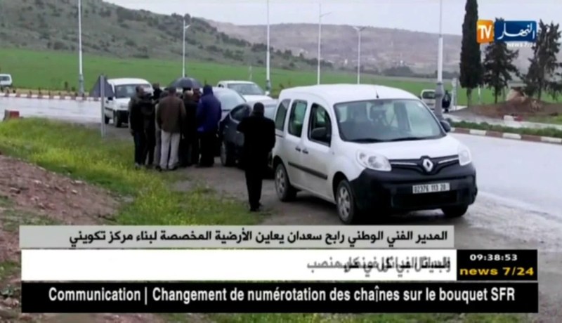 رابح سعدان يعاين الأرضية المخصّصة لبناء مركز تكويني