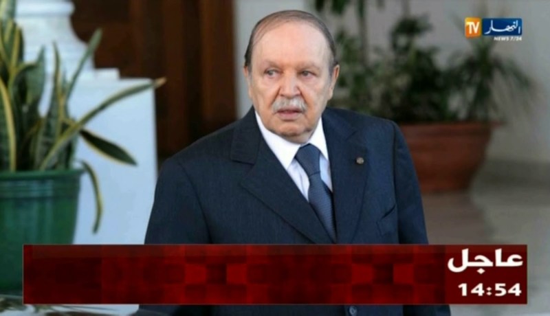 رئيس الجمهورية ينهي مهام  اللواء “لحبيب شنتوف “و اللواء “سعيد باي”