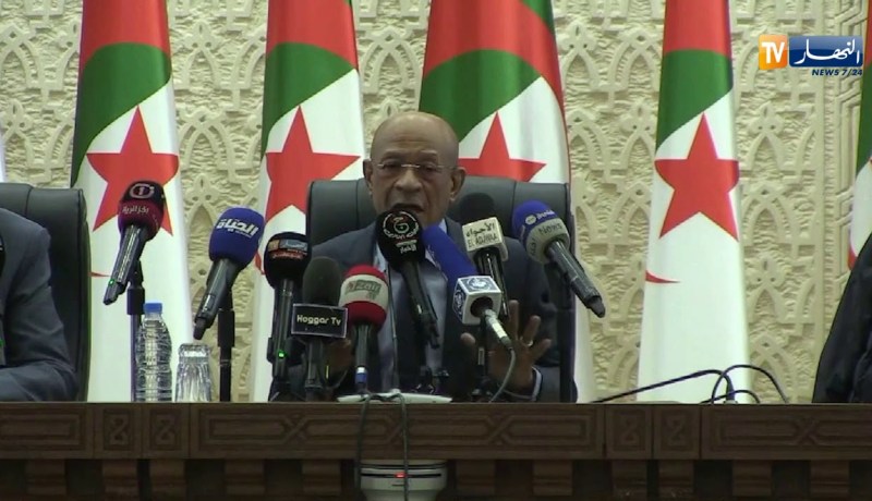 العاصمة/ الوالي السابق “زوخ” يطلب السماح !!