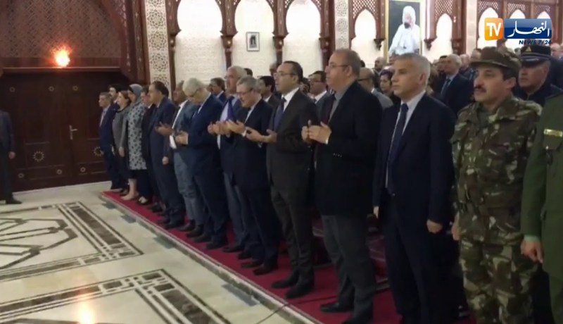 دقيقة صمت على أرواح ضحايا القصبة