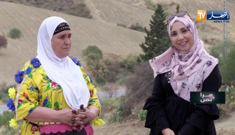 مرا ونص:  “خالتي حورية” مصدر رزقها الوحيد تربية الدجاج والأغنام