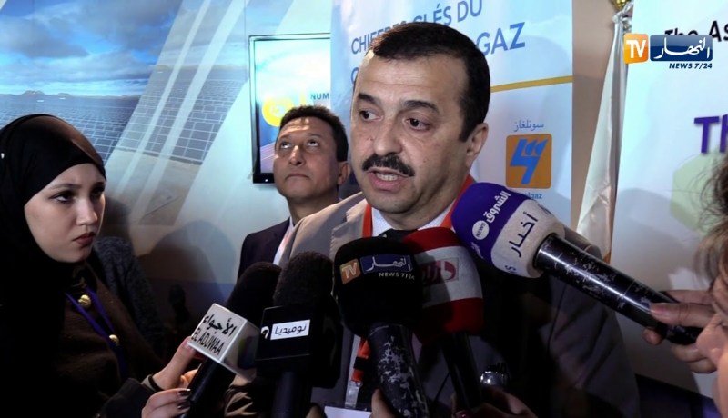 أول عازل لخطوط نقل الكهرباء ذات التوتر العالي محلي الصنع..يستلم هذه السنة