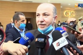 وزير المالية:  قمنا بإصلاحات عميقة في المنظومة  الجبائية وقانون الجمارك