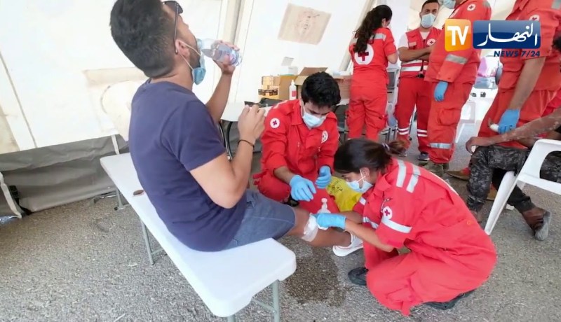 حالة طوارئ و استمرار تقديم الإسعافات الأولية بعد إنفجار بيروت