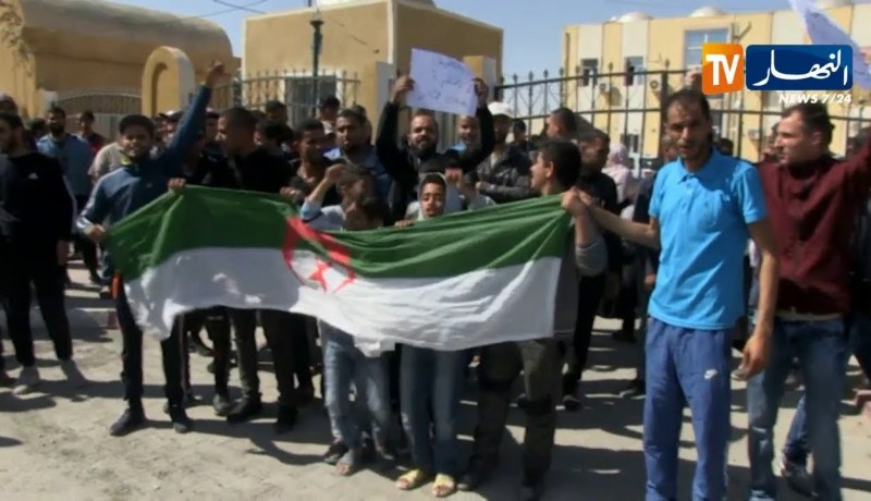 الوادي: المقصيون من السكن يغلقون بلدية قمار ويطالبون برحيل المجلس