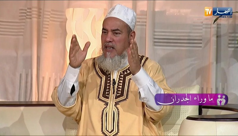 أنا رفضت أن يتزوج إبني بها  والشيخ شمس الدين يرد ..هاذي ماشي مرة “فحلة”