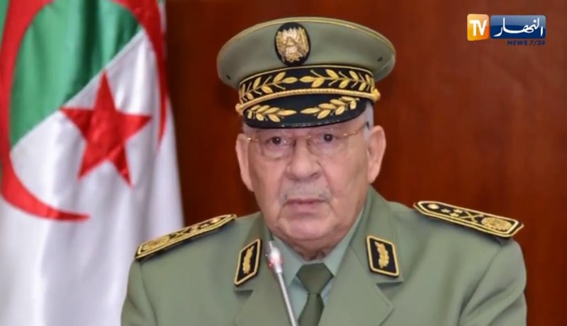 عائلة الفريق الراحل قايد صالح ترفع دعوى قضائية ضد جريدة el watan