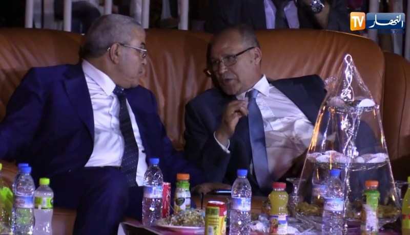 الطارف: خارج الإطار الرسمي.. وزير الفلاحة في سهرة فنية وفكاهية