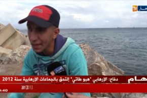 مجتمع: الجزائريون ومواقع التواصل الإجتماعي.. هوس وإدمان من نوع آخر