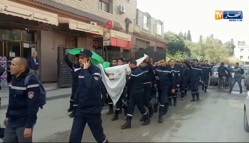 العاصمة/ عناصر الحماية المدنية ينضمون للحراك الشعبي بشعار “نحي لكسكيطة وأرواح معانا”