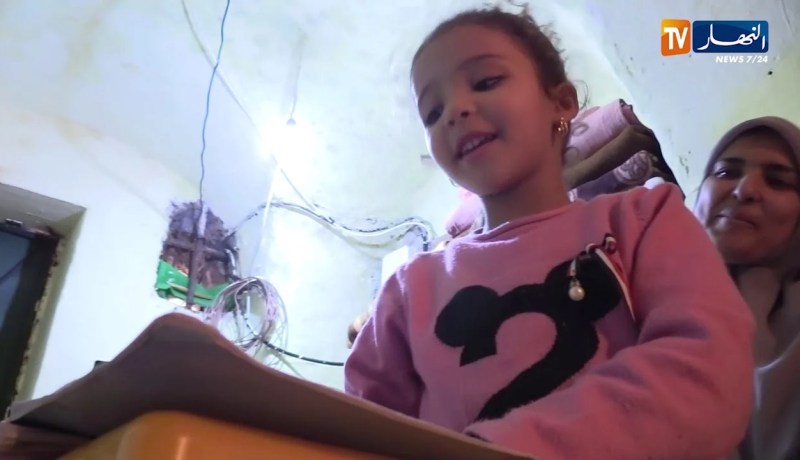 عائلة بطال تعيش الفقر والحرمان في مخزن