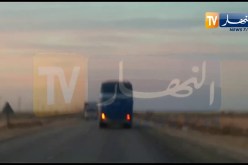 الوادي.. شاهد حافلة تسير بسرعة جنونية  في أخطر طريق بالولاية