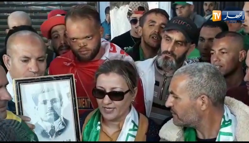 الجمعة العاشرة من عمر الحراك..شعب يأبى التنازل عن حقوقه بشعار “نخرجو حتى في رمضان”