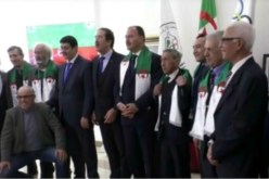 زطشي يكرم لاعبي فريق جبهة التحرير الوطني خلال الجمعية العامة