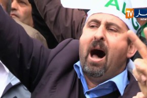 نقابة عمال البلديات في وقفة إحتجاجية لمساندة الحراك الشعبي