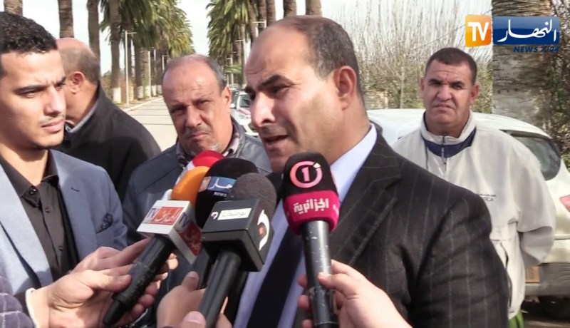 مدوار: كثرة المال تفسد اللاعب الجزائري وعلى الشباب التركيز على عملهم فقط