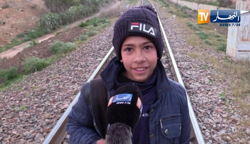 عين الدفلى: تلاميذ يعبرون سكة الموت للإلتحاق بمقاعد الدراسة بالرقايبية