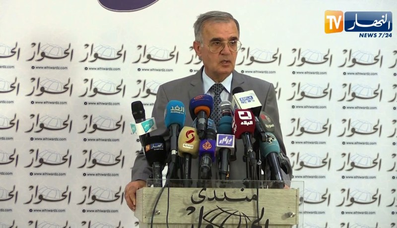 وقفة تضامنية مع فلسطين بحضور مسؤولين وشخصيات سياسية