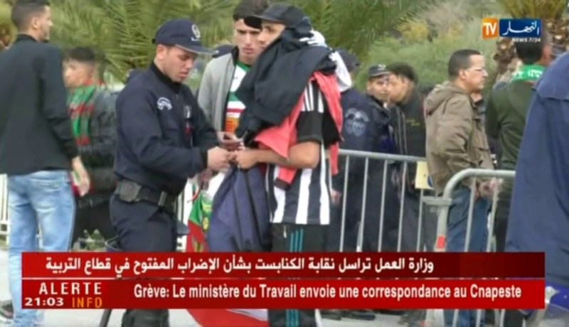 أمن العاصمة يعتقل 46 مناصراً من شباب قسنطينة