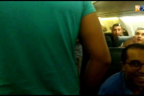 بسبب خلل تقني للمرة الثانية..مسافرون يرفضون السفر في طائرة الخطوط الجوية الجزائرية