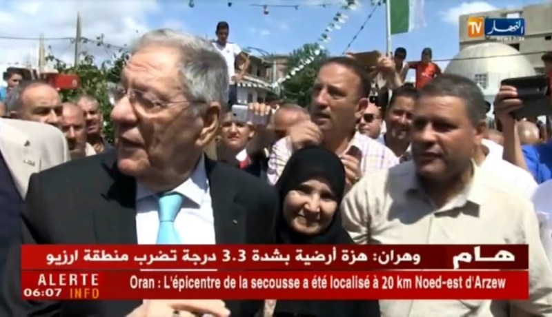 قسنطينة: مناضلوا الأفلان ببلدية زيغود يوسف يكرمون رئيس الجمهورية