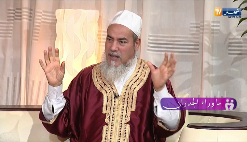 الشيخ شمس الدين:  في عهد ولد عباس جاتني منحة لإبني حبيبو بقيمة 50دج