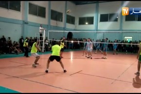 قدماء لاعبي نادي كرة الطائرة لبلدية درقينة ينشطون سهرة رياضية ممتعة