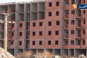 البليدة: وفاة مهندسة معمارية في ورشة “عدل” في بوينان عقب سقوط مواد بناء عليها