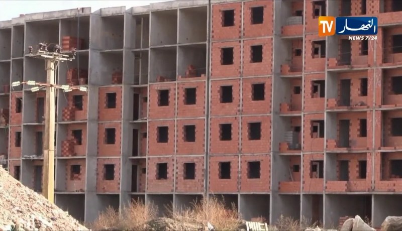 البليدة: وفاة مهندسة معمارية في ورشة “عدل” في بوينان عقب سقوط مواد بناء عليها