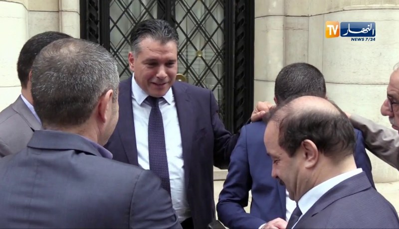 برلمان: بوادر الإنفراج تلوح في الأفق.. وهكذا سينتخب الرئيس الجديد