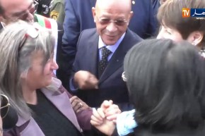 شاهد والي العاصمة ميت بالضحك على الوزيرة زرواطي