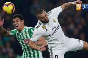 غوارديولا يضع عيسى ماندي ضمن القائمة الأولية للإستقدامات الصيفية