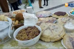 هكذ احتفل سكان غليزان برأس السنة الأمازيغية “يناير” بعرض العديد من الأطباق والمأكولات التقليدية