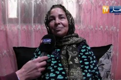 البليدة: النهار ترافق الطاقم الطبي في عملية الفحص وتلقيح المرضى في مناطق الظل