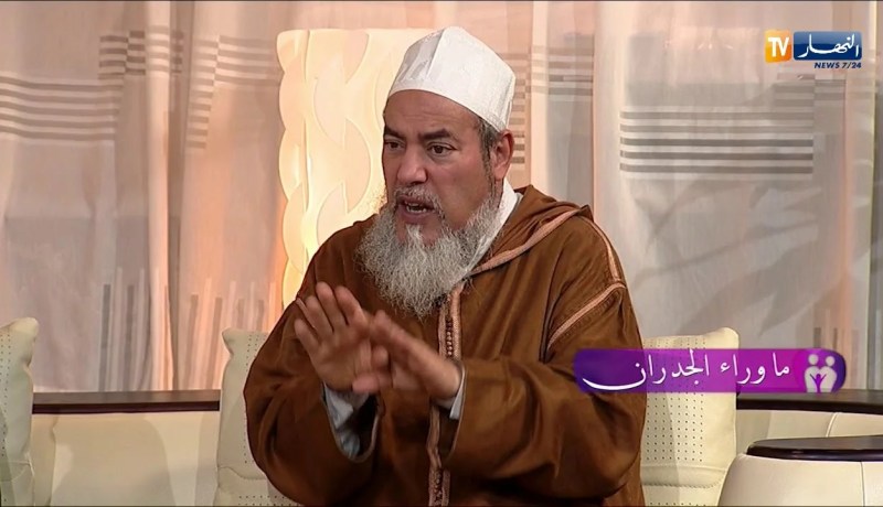 الشيخ شمس الدين:  دير وصية قبل ما تموت وأكتب فيها أن هذا ليس إبني